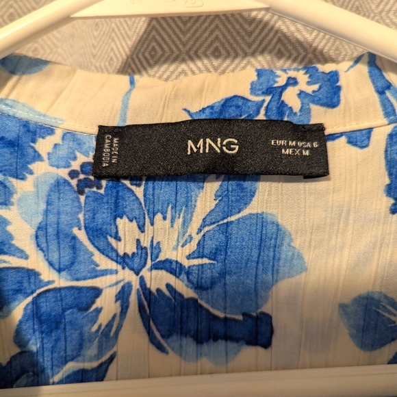 Mango Floral Cropped Tie Top - Picture 2 of 7